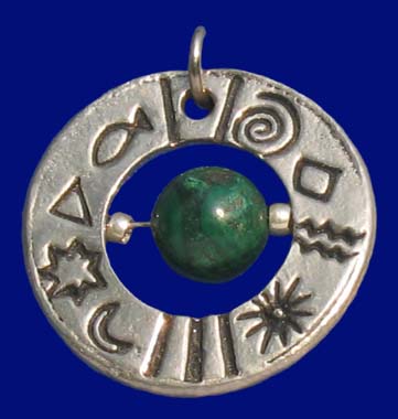 Amulett mit MALACHIT