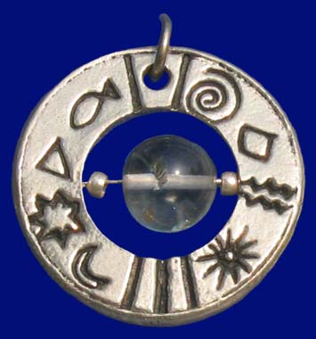 Amulett mit TOPAS